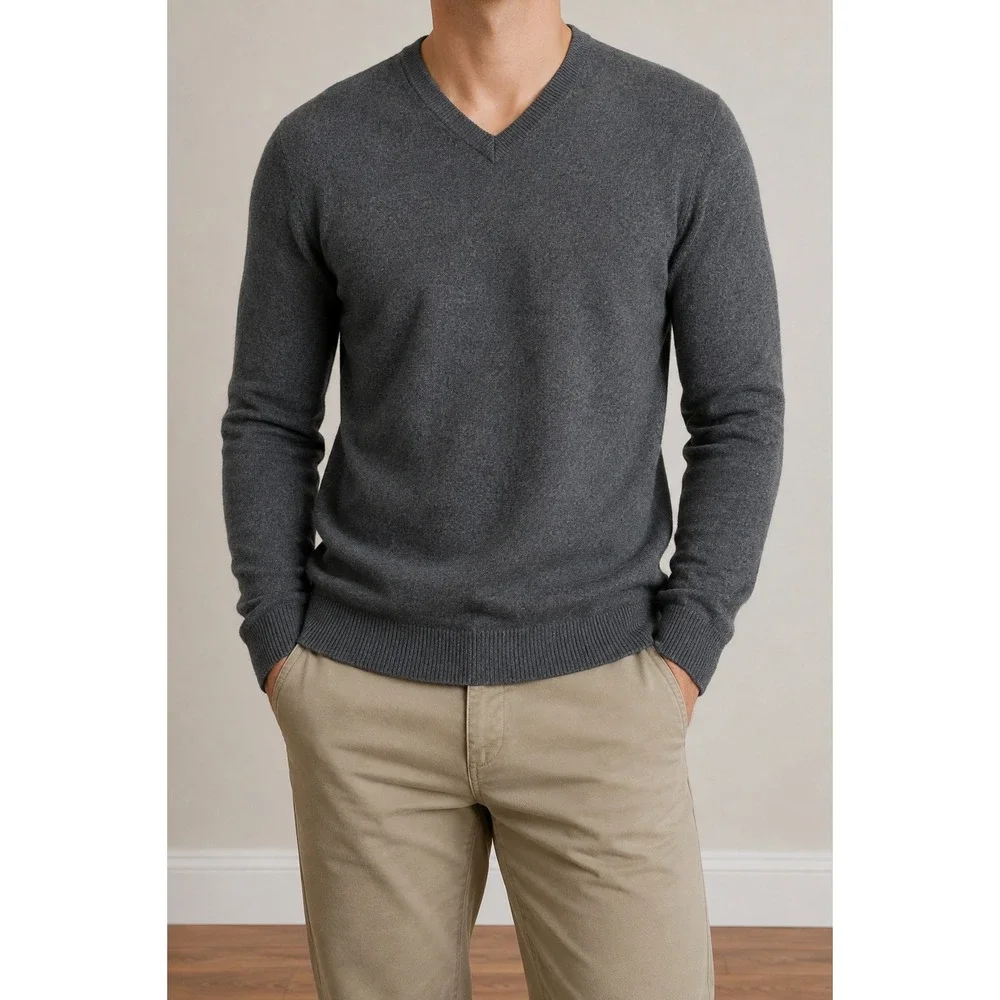 Banana Republic Gray Extra Fine Merino Wool V Neck Sweater Men Small Old Money